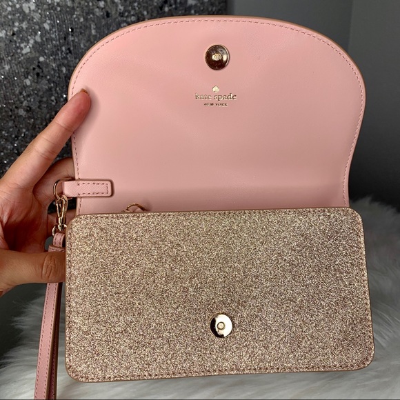 🌟 Holiday Collection🌟 Kate Spade Joeley Wristlet - Picture 7 of 8